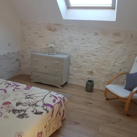 Le Pre De La Rue Bed & Breakfast Bouesse Exterior photo