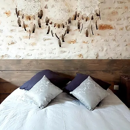Le Pre De La Rue Bed & Breakfast Bouesse Exterior photo