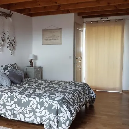 Le Pre De La Rue Bed & Breakfast Bouesse Exterior photo
